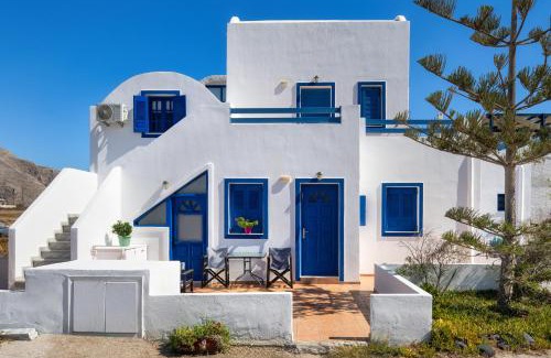 Perivolos Apartment | Irene's Sunshine Studio