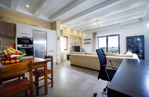 Korfalonas Villa | Iridanos Villa with 3 bedrooms and private pool, 400 meters from the beach