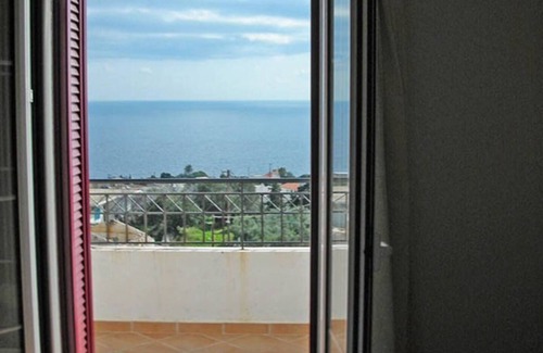 Ikaria Apartment | IRIGONI Studionn
