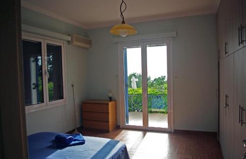 Mikri Mantineia House | Irimar retreat managed by Hilltop Residences