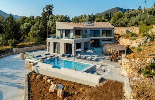 Mikros Gialos Villa | Irini's Villa