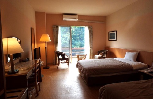 Iriomote-jima Taketomi-cho Hotel | Iriomotejima-Jungle Hotel Painumaya
