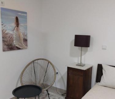 Ravno Apartment | Iris 1