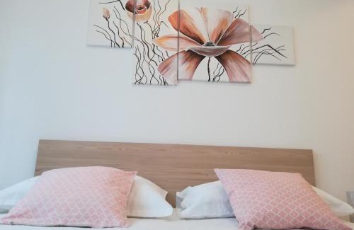 Srebreno Apartment | Iris Apartment