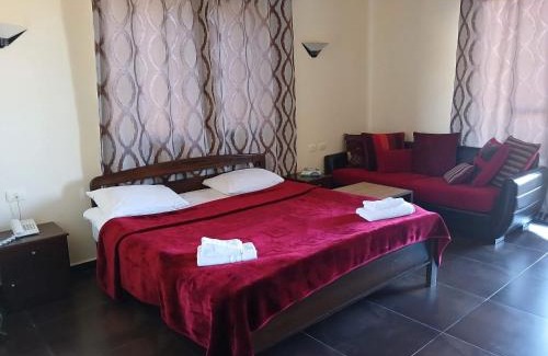 Jezzine Hotel | Iris Flower Hotel