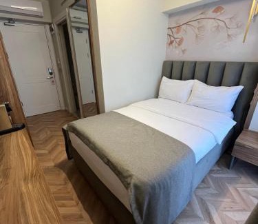 Cagaloglu Hotel | Iris Han Hotel