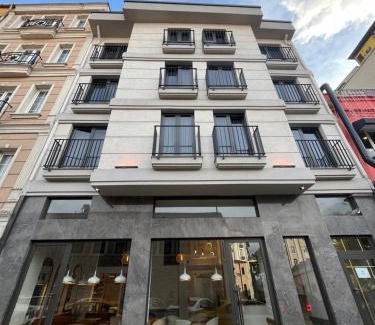 Cagaloglu Hotel | Iris Han Hotel