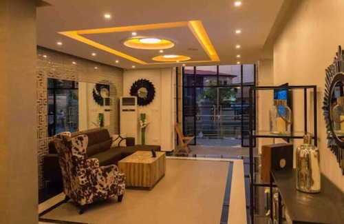 Wuse 2 Hotel | IRIS HOTEL