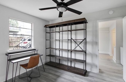 Irish Channel Apartment | Irish Channel Charm. Cozy, Convienent, and Charming. Pet-Friendly!