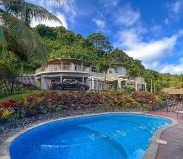Arorangi House | Iro Luxury Retreat