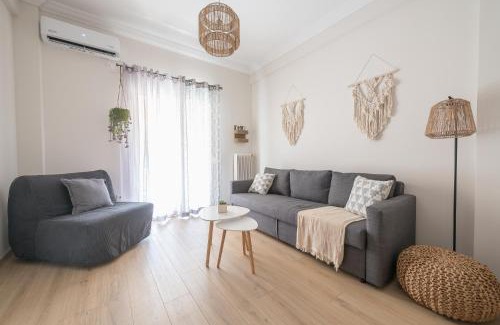 Koukaki Apartment | Irodis at Koukaki By Greece Apartments