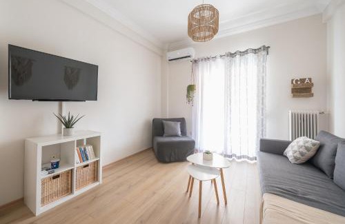 Koukaki Apartment | Irodis at Koukaki By Greece Apartments