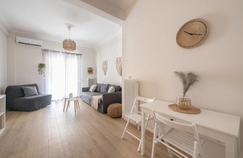 Koukaki Apartment | Irodis at Koukaki By Greece Apartments