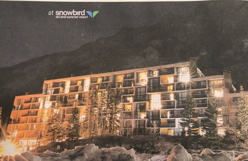 Salt Lake Mountain Resorts Resort | Iron Blosam Lodge Unit 601 & 602 (Timeshare week 14)