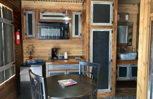 Cache Cabin | Iron Door Cabin at The Lazy Buffalo Wichita Mountains Cache Lawton Fort Sill