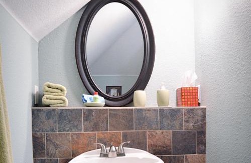 Granbury Bed & Breakfast | Iron Horse Inn