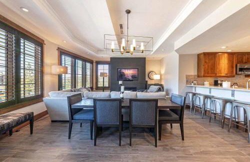Truckee Apartment | Iron Horse Lodge South 302 by East West Hospitality