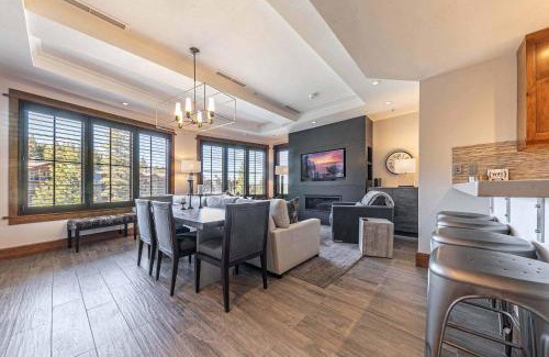 Truckee Apartment | Iron Horse Lodge South 302 by East West Hospitality