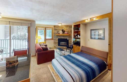 Winter Park Hotel | Iron Horse Studio D4064