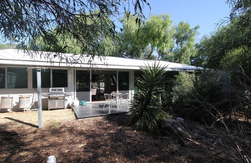 Carrickalinga House | Ironbark Beach House Carrickalinga