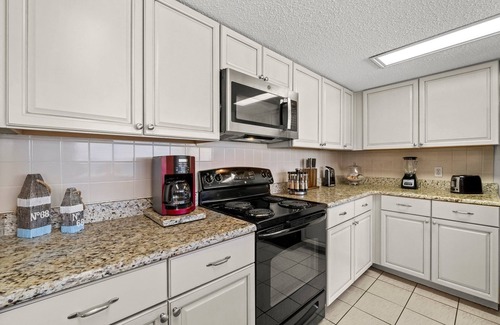 West Panama City Beach Condo | IRRESISTIBLE! 1400Sq' 2Br2B, GLF FRT, Bch set, Early check in! Spectacular Views