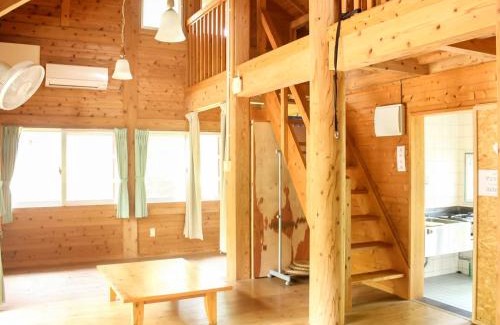 Iriomote-jima Taketomi-cho Cabin | Irunty Futademura