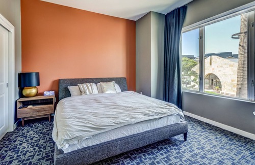 Airport Area Apartment | Irvine luxury apartment! Best location!