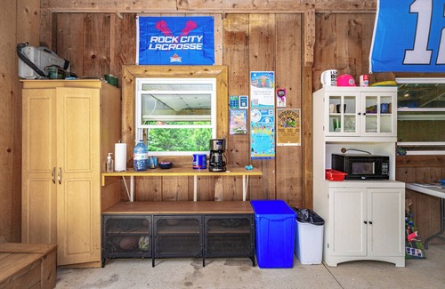 Centre Wellington RV Rental | Irvineside Farm