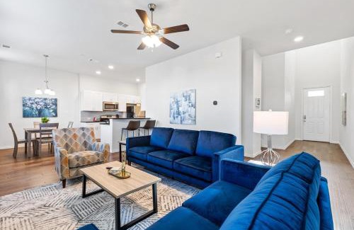 Irving House | Irving Townhouse