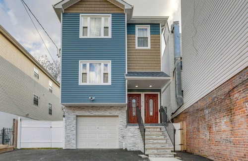 Irvington Cottage | Irvington Vacation Rental ~ 20 Mi to Manhattan!