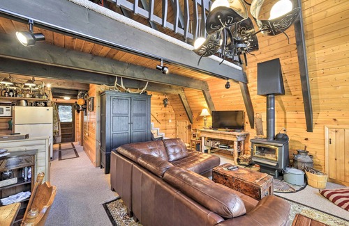 Irwin Cabin | Irwin A-Frame Cabin w/Deck & Mountain Views!