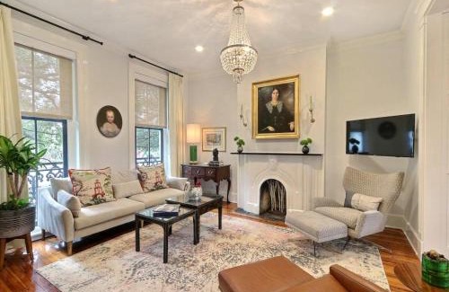 Historic Downtown Savannah House | Isaac LaRoche Estate