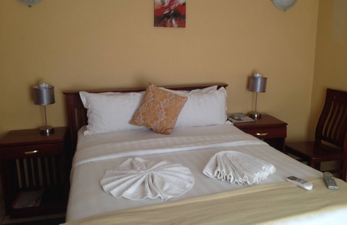 Palapye House | Isabel Guest Suites & Tours