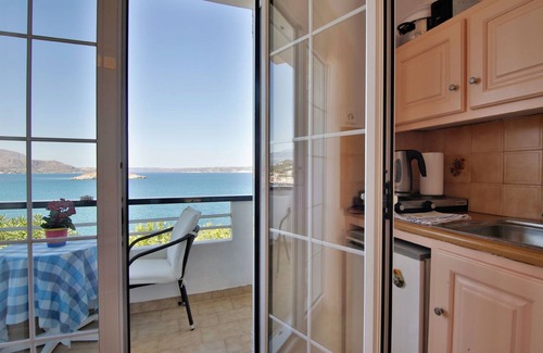 Plaka Apartment | Isadora Apartments