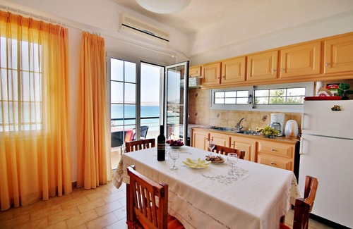 Plaka Apartment | Isadora Apartments