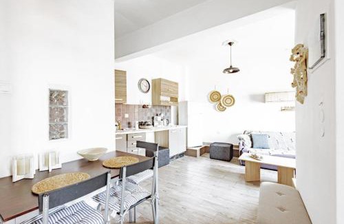Skiathos Apartment | Isalos view