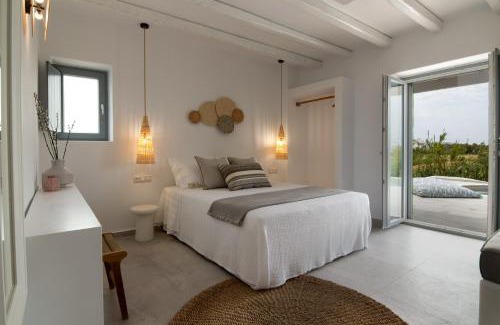 Naxos Town Villa | Isalos Villas with private pool, sleeps 4