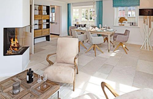 List House | Isamare
