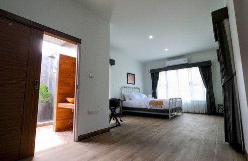 Phen Hotel | Isan Golf & Adventure Hotel