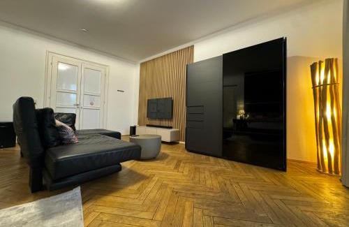 Deutsches Museum House | Isartor Rooms - SHARED BATHROOM