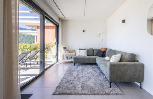 Riva di Solto House | IseoLakeRental - Villa ParadISEO