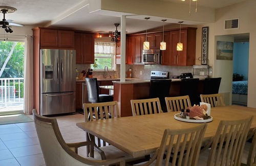 Venetian Shores House | Islamorada paradise vacation home in sought after Venation shores