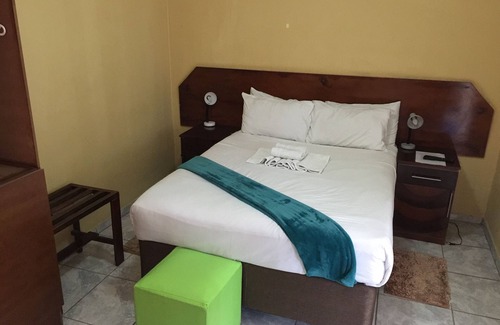 Nata House | Island Avenue Guest House