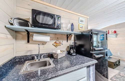 North Carolina Coast House | Island Breeze 20 max+ Golf Carts