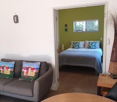 Waiheke Island Apartment | Island Breeze