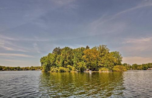 Sand Creek House | Island Cottage on Evans Lake Boat Rental Required
