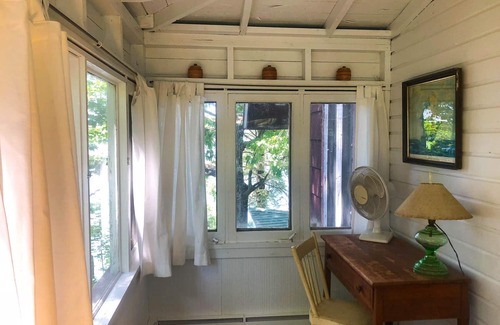 Frontenac Cottage | Island Escape Cottage, Thousand Islands, Family-Friendly, Channelside
