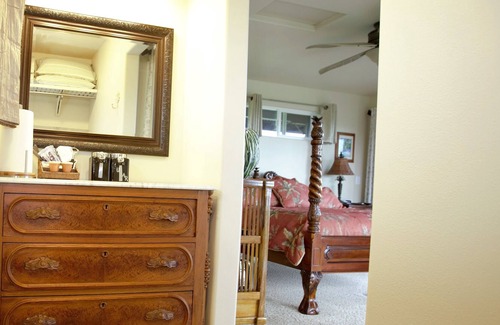 Papaikou Apartment | Island Goodes you will never forget your stay in this romantic, memorable place.