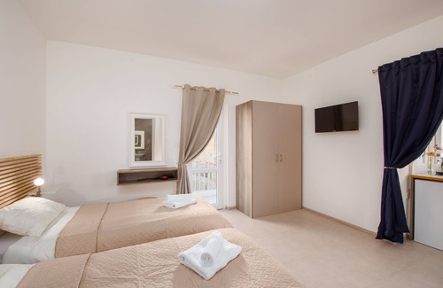 Gzira House | Island Guesthouse