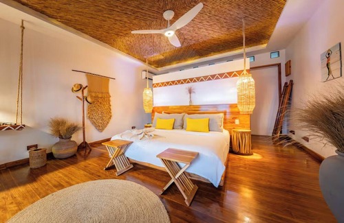 Little Corn Island Hotel | Island Hideaway Perfect for Nature-Loving Travelers, Onsite pool, Beach Access